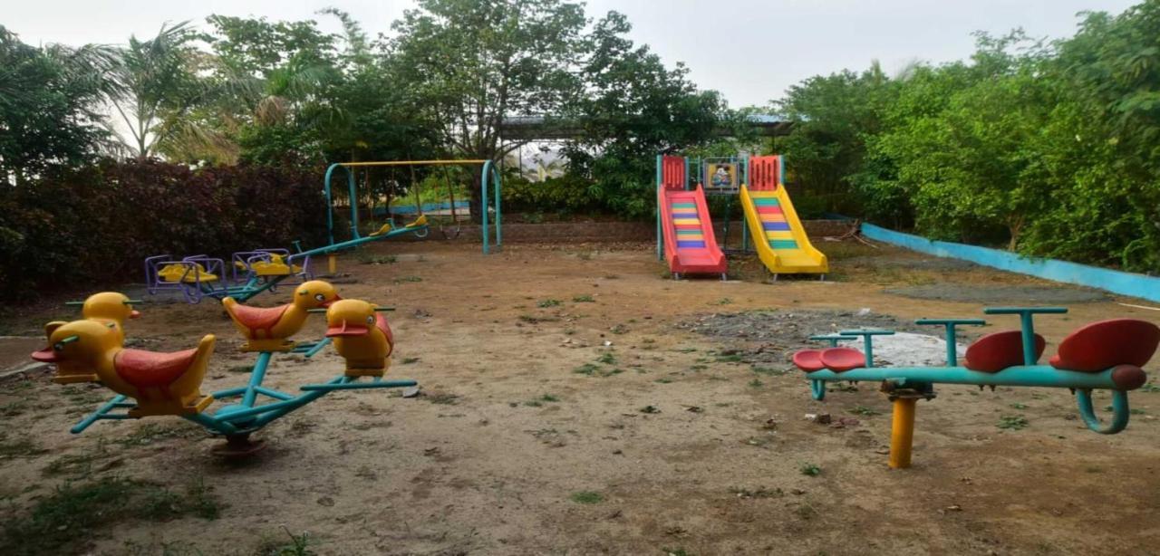 Wayfare Sp Resort Panvel Eksteriør bilde