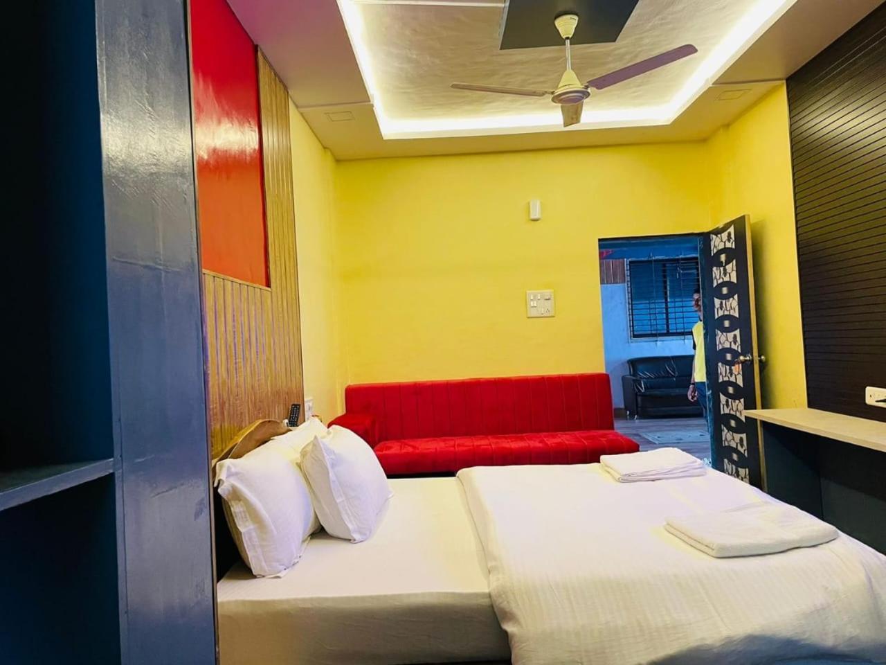 Wayfare Sp Resort Panvel Eksteriør bilde