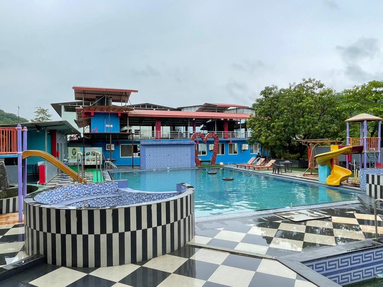 Wayfare Sp Resort Panvel Eksteriør bilde